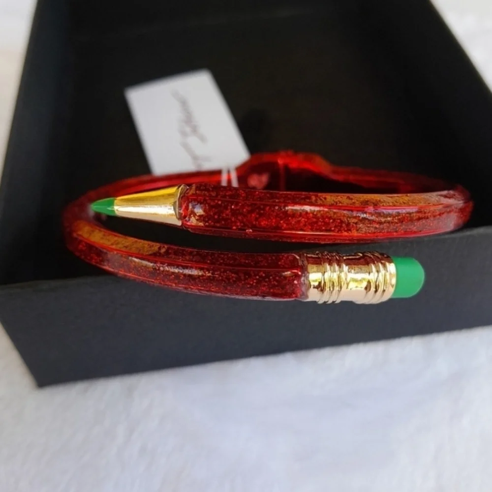❤️🔹️ Betsey Johnson🔹️ Red Pencil Eraser Hinge Bracelet ✨️❤️✏️